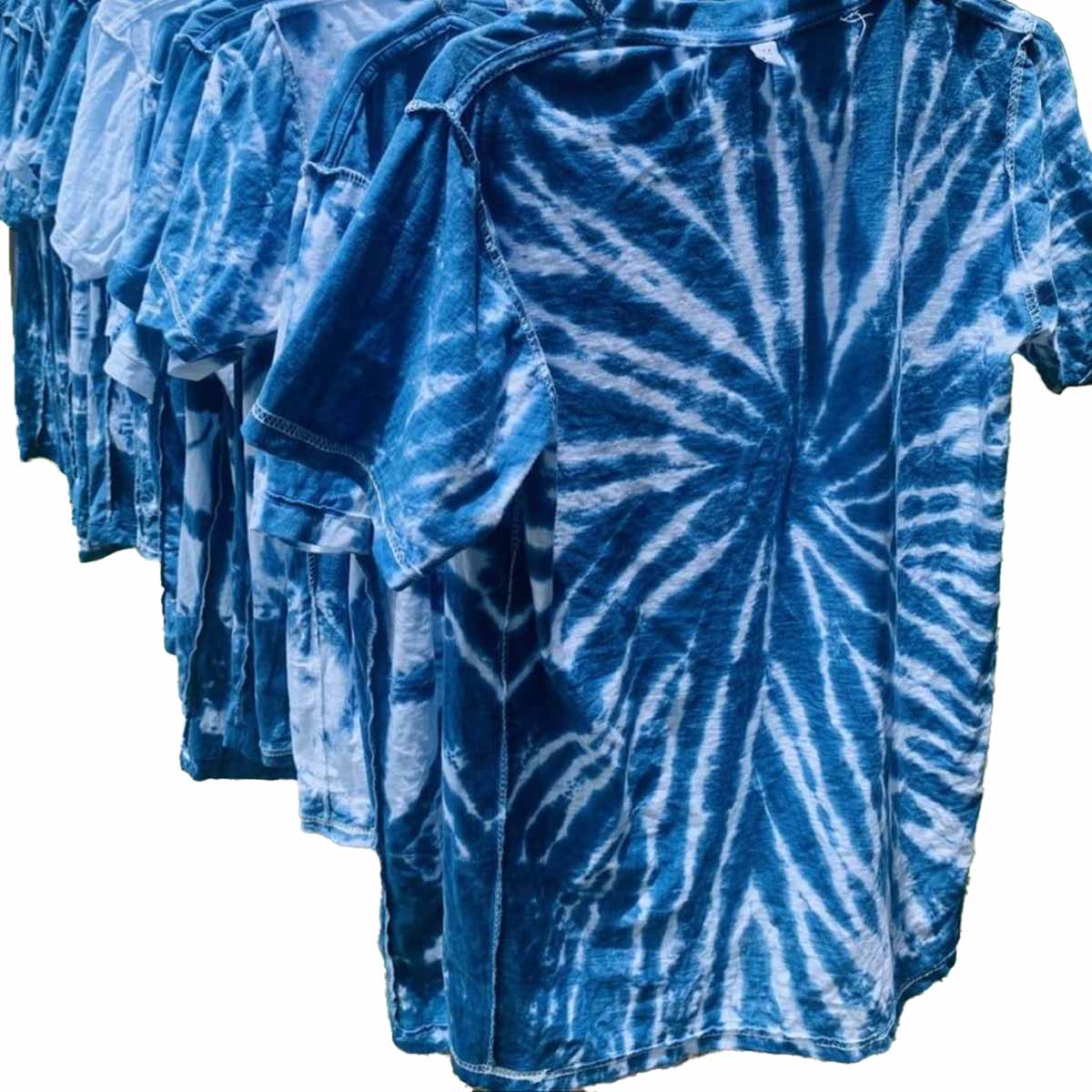 เสื้อมัดย้อมสีคลาม